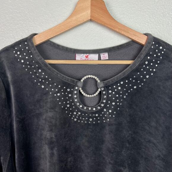 Quacker Factory XL Gray‎ Velour Bling Embellished Keyhole Long Sleeve Tunic - Picture 2 of 8